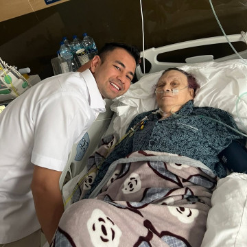 Innalillahi, Ayah Baim Wong Meninggal Dunia